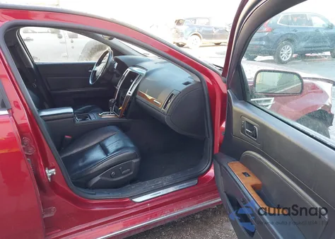 2009 Cadillac Sts V8 z USA, uszkodzony, nr VIN 1G6DZ67A590168080